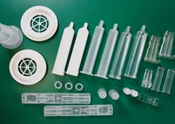 プラスチック成形